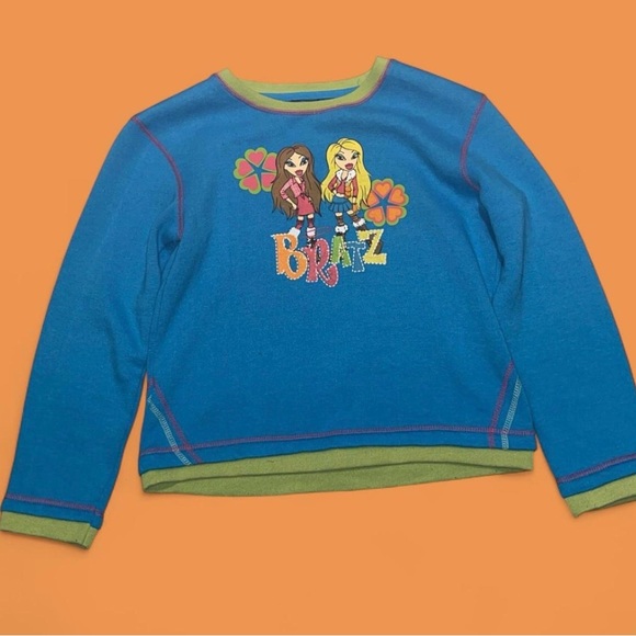 Bratz Other - Bratz Kids Blue and Green Long Sleeve Sweater🧃